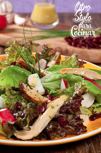 Ensalada de pollo y arándano