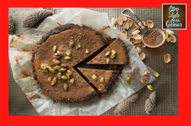 Tarta de chocolate con pistaches