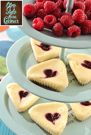 CORAZONES DE CHEESCAKE