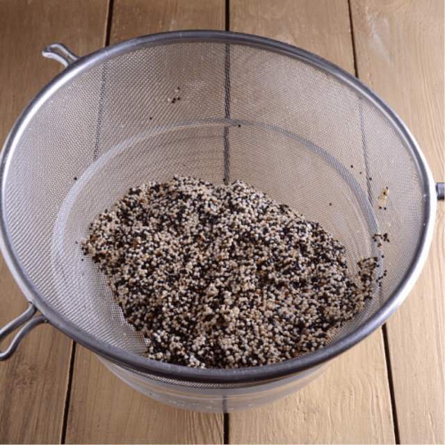 ESCURRIR QUINOA
